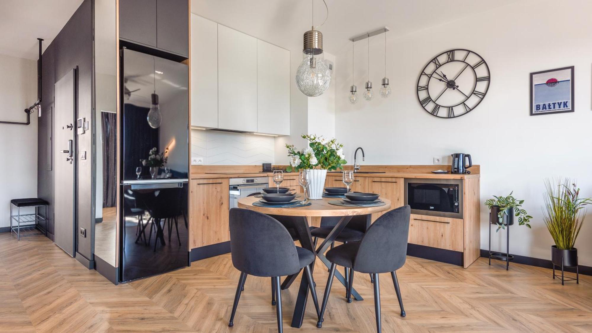 Flatbook - City Center Apartments Doki Living Danzica Esterno foto
